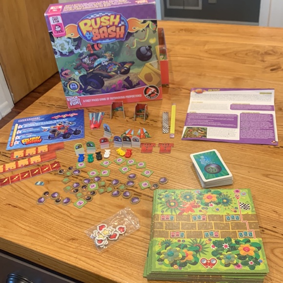 Rush and bash a fast pace game of outrageous proportions - Picture 2 of 9